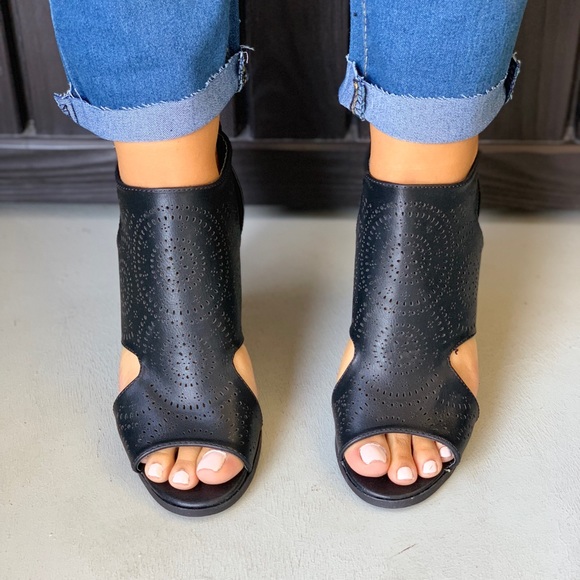 Laser Cut Peep Toe Chunky Heel Bootie - Picture 2 of 7